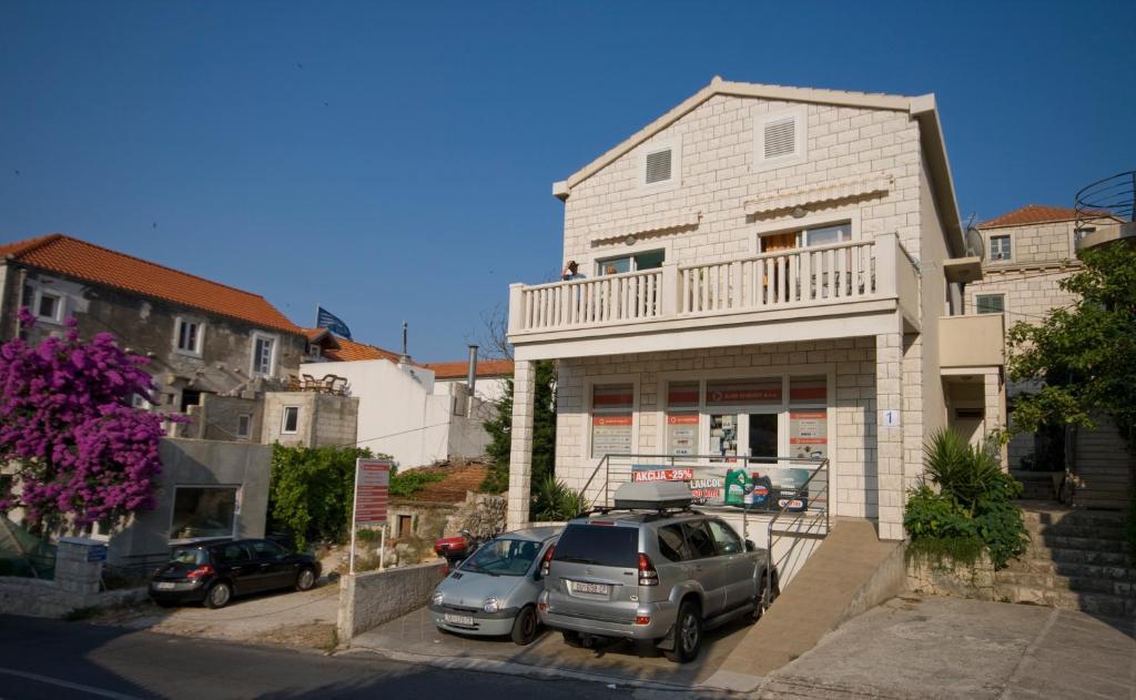 Apartments Viva Корчула Экстерьер фото