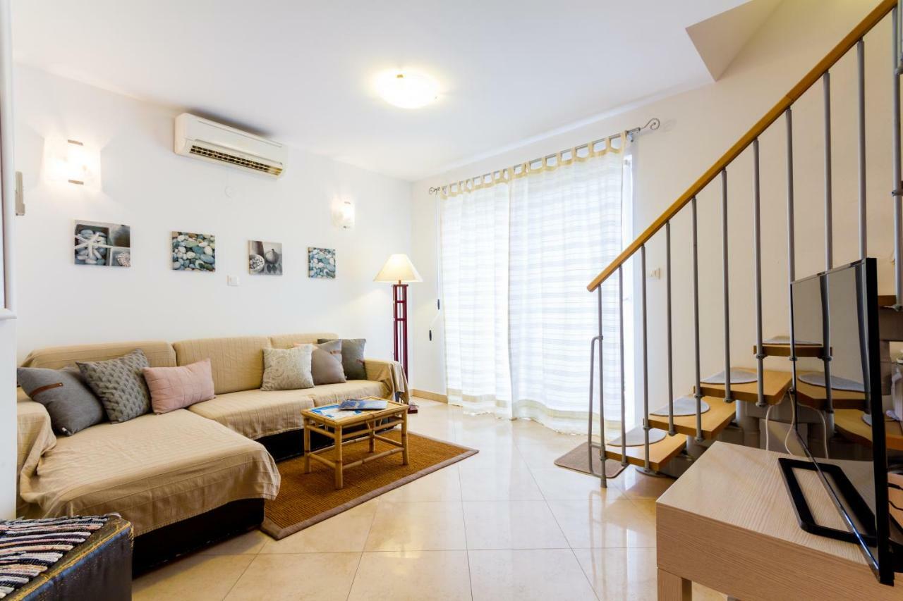 Apartments Viva Корчула Экстерьер фото